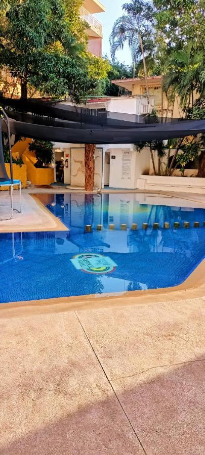 Twin Towers Tres Mares Apartment Acapulco Exterior photo